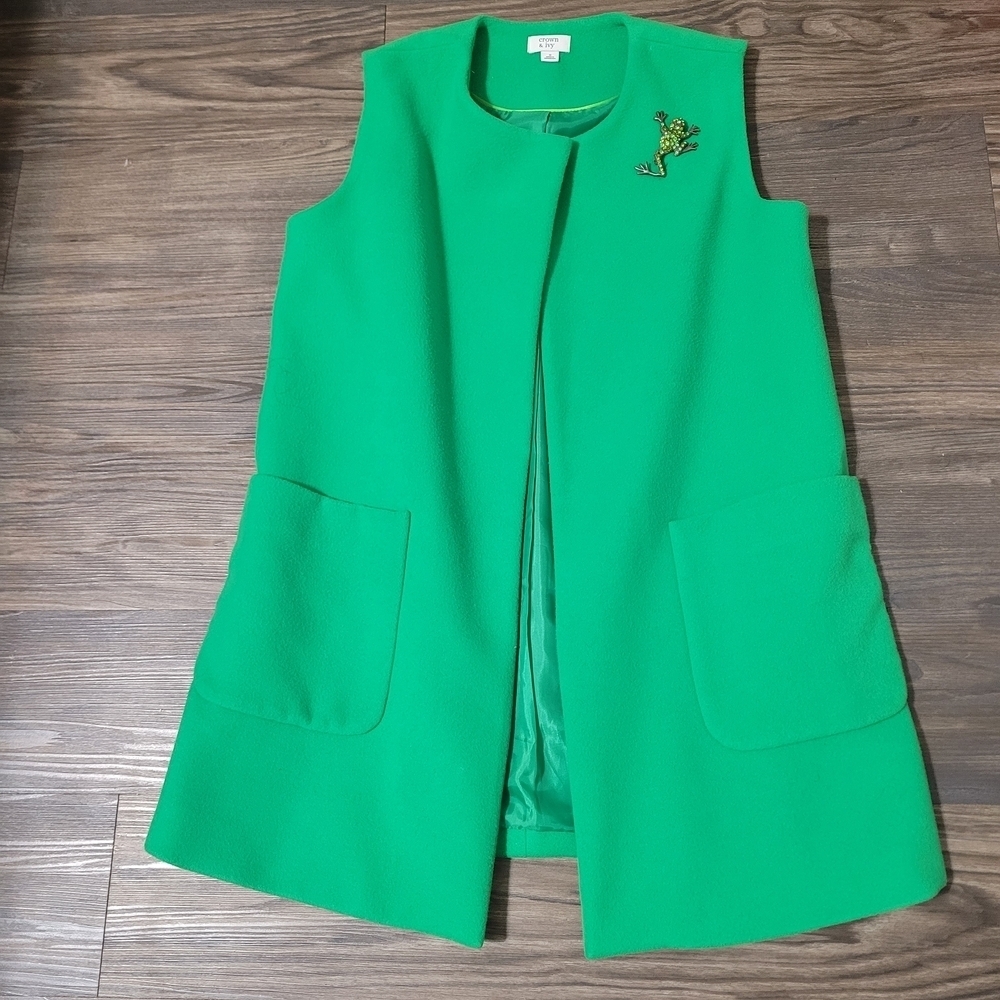 Crown & Ivy Long Vest Open Front Womens Size S Green Pockets Brooch Is Separate